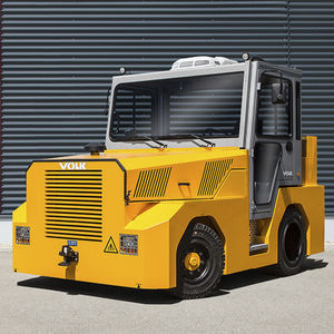 拖曳牵引车
