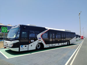 机场摆渡车 1