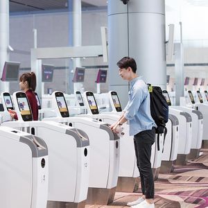 机场自助边检通道