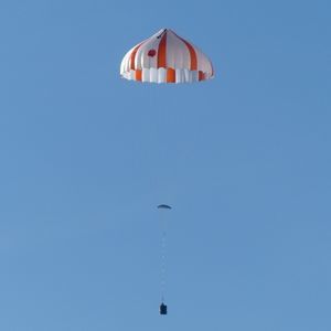 紧急救援降落伞 1