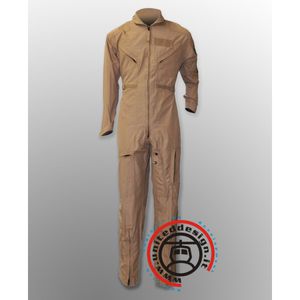 飞行员连体服