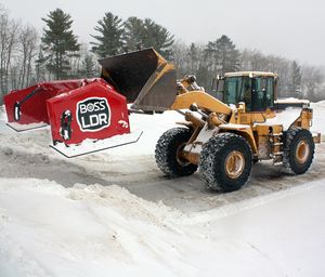 机场跑道铲雪车