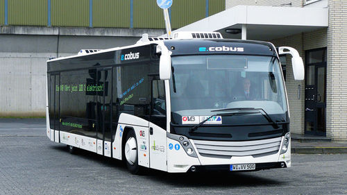 机场摆渡车 - e.3000 - COBUS INDUSTRIES GMBH - 110人 / 电动 / 空调