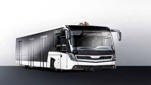 机场摆渡车 - 3000 - COBUS INDUSTRIES GMBH - 110人 / 空调 / 14人座