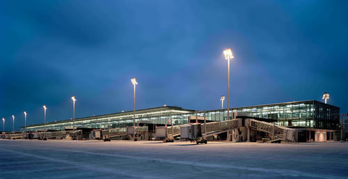 照明灯杆 - EUROPOLES SUISSE GMBH - 机场