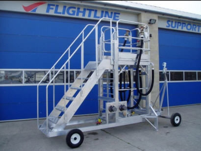 加油活动梯 - 777 - FLIGHTLINE SUPPORT LTD - 飞机