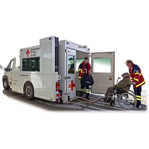 无障碍旅客登机设备 / 牵引式 - PLV 14.58 - FRANKE-AEROTEC GMBH - 机场