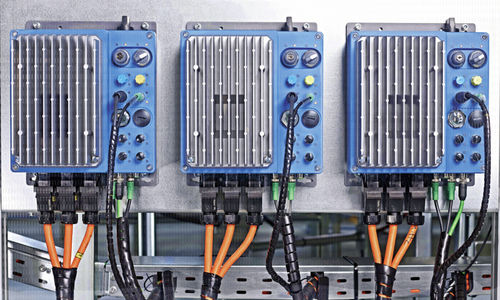 频率UPS - SK 250E - Getriebebau NORD GmbH & Co. KG - 三相 / IP65 / 壁挂