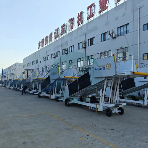 进出梯 - WTJ3600TKT - Jiangsu Tianyi Aviation Industry Co., Ltd. - 登船 / 伸缩 / 牵引式