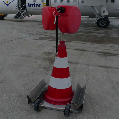 机场安全路锥 - PCU Light - K&M AIRPORTTECHNIK