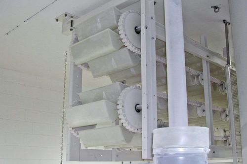 带式输送机 - NERAK GMBH FÖRDERTECHNIK - 滚筒 / 用于货物 / 卧式