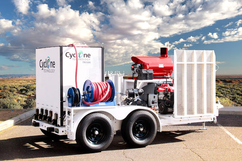 牵引式清洗车 - TR5 series - CYCLONE TECHNOLOGY - 机场 / 跑道 / 带热水器