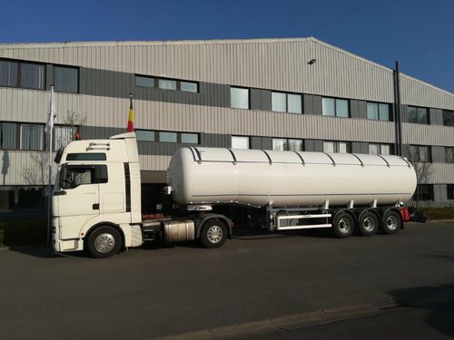 自推式飞机加油车 - LPG - NV STOKOTA - 机场