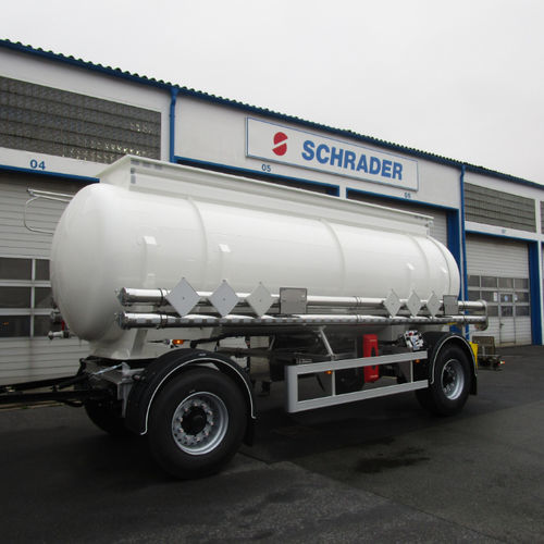 自推式飞机加油车 - SCHRADER T+A FAHRZEUGBAU GMBH & CO. KG - 机场