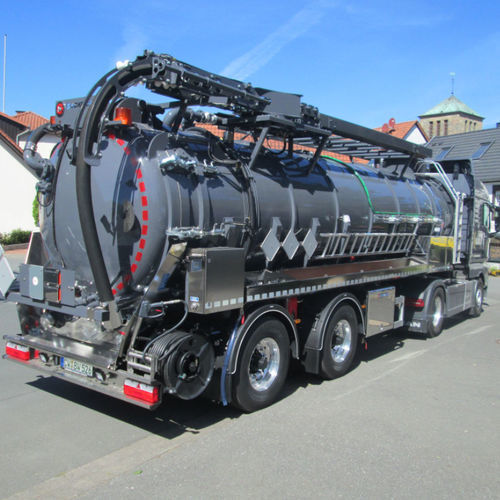 自推式飞机加油车 - SCHRADER T+A FAHRZEUGBAU GMBH & CO. KG - 机场