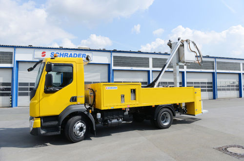 自推式饮用水车 - TSU series - SCHRADER T+A FAHRZEUGBAU GMBH & CO. KG - 带有流量计 / 机场
