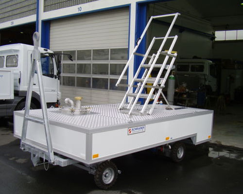 牵引式飞机污水车 - WST 1.0 - SCHRADER T+A FAHRZEUGBAU GMBH & CO. KG - 机场