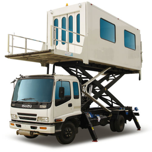 无障碍旅客登机设备 / 自推式 - WGCD54 - WEIHAI GUANGTAI AIRPORT EQUIPMENT CO., LTD - 行动不便人士用 / 机场