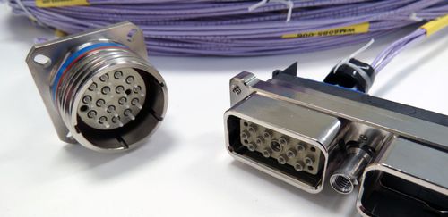飞机航空电缆 - OM1 (62.5/125)	 - CARLISLE INTERCONNECT TECHNOLOGIES - 主供电源 / 光纤 / 分支