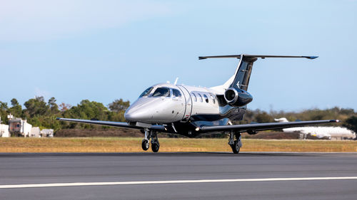 商务飞机 - Phenom 100EV - EMBRAER - 私人 / 双引擎 / 0~10人