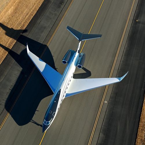 私人飞机 - G700 - GULFSTREAM - 商务 / 双引擎 / 11~20人