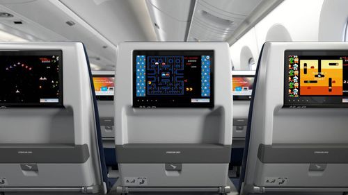 机上娱乐飞机客舱显示屏 - Gaming - PANASONIC AVIONICS CORPORATION