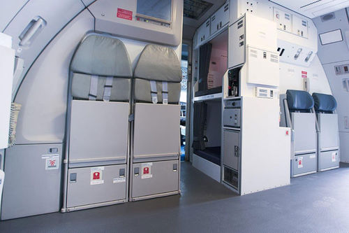 客机机组休息区 - ACM - Aircraft Cabin Modification - GmbH