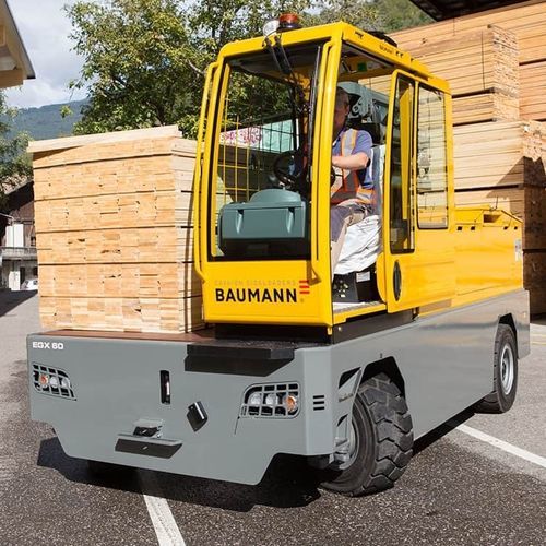 电动叉车 - EGX series - Baumann Srl - 坐驾式 / 4轮 / 侧面