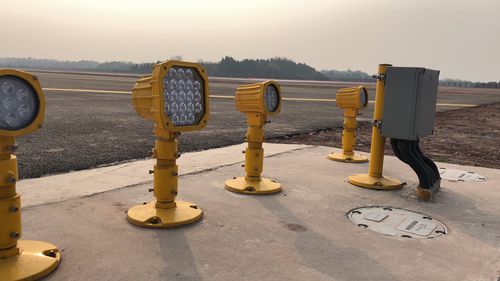 进近灯 - AES AIRFIELD EQUIPMENT & SERVICES SL - 机场 / LED式 / 频闪