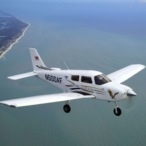 训练用飞机 - Pilot 100i - Piper Aircraft, Inc. - 单引擎 / 活塞发动机 / 3人