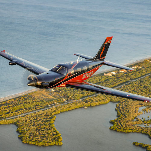 商务飞机 - M700 Fury - Piper Aircraft, Inc. - 单引擎 / 活塞发动机