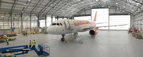 飞机机库 - RUBB BUILDINGS LTD - 机场