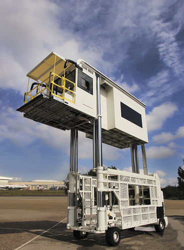 无障碍旅客登机设备 / 自推式 - PaxLift - Paxlift from Baumann - 行动不便人士用 / 机场