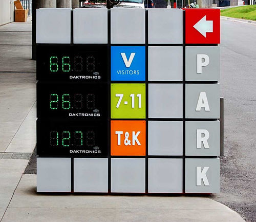 LED排队显示屏 - DF-2053 - Daktronics, Inc. - 壁挂 / 机场
