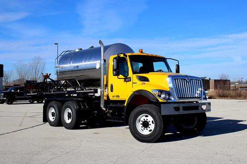 机场除冰车 - 1250  - M-B Companies, Inc. - 喷雾