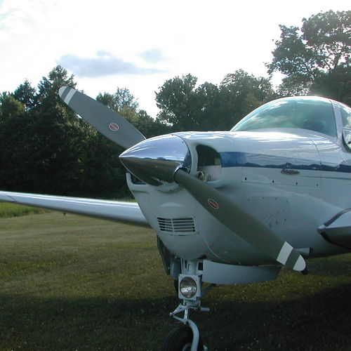牵引飞机螺旋桨 - BHC-L2YF-1BF/F8468AR - Hartzell Propeller, Inc. - 80"+ / 2 / 铝