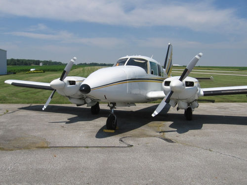 牵引飞机螺旋桨 - HC-E2YR-2BTF/FC7693F( )+1 - Hartzell Propeller, Inc. - 75-80" / 2 / 复合材料