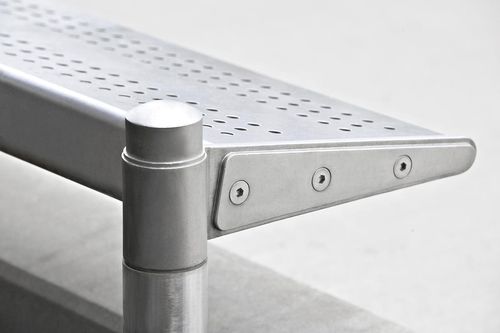 机场长凳 - Transit  - Forms+Surfaces - 金属