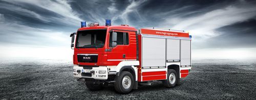 四驱消防车 - TLF 3000 - IVECO MAGIRUS
