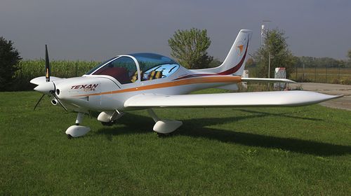 双人超轻型飞机 - TEXAN FG - Fly Synthesis - 四冲程发动机 / 旅游用 / 单引擎