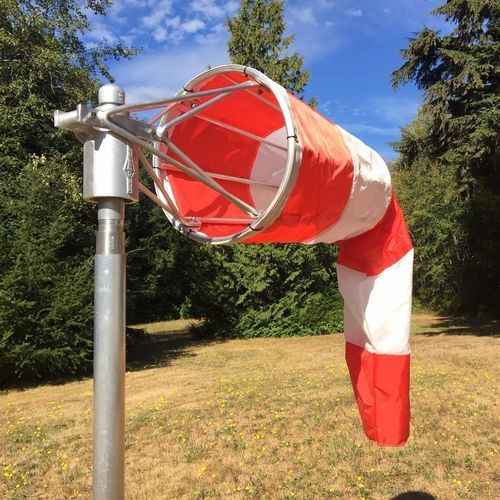 机场风向袋 - ARC Aviation Renewables Corp. - 直升机停机坪 / 带风杆 / 带内部照明