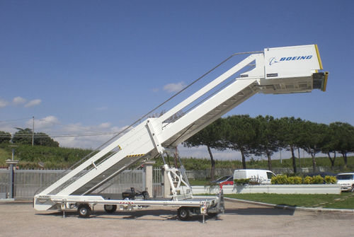 登船梯 - ST 24-58 - Aviogei/Italy - 应急 / 移动式 / 牵引式
