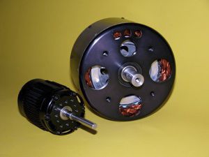 无人机电动机 - 4400 Series - NEUMOTORS - 5 kW...10 kW / 8 - 180g