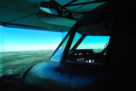 飞行模拟器 - FNPT II / FTD / FFS  - ZALL LETOV SIMULATORY S.R.O. FLIGHT SIMULATION CENTRE - 训练 / 驾驶舱