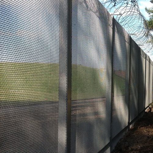 机场围栏 - ArmaWeave® - Zaun - 钢 / 安全 / 网布